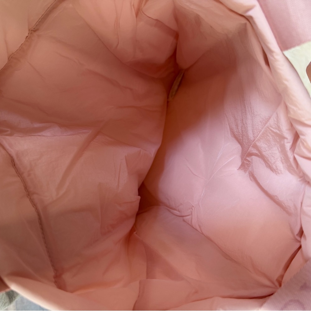 Burberry Pale Pink Logo Strap Tote Bag - Picture 4 of 5